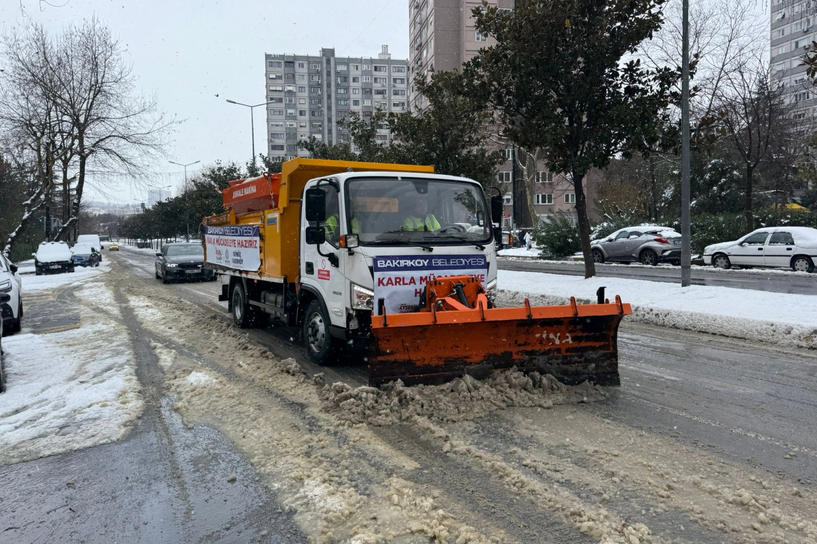 İstanbul Bakırk&ouml;y'de 60 noktaya anında m&uuml;dahale