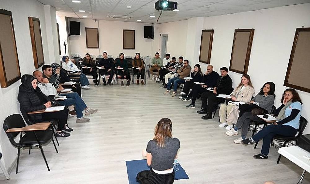 Belediye personeline ilk yardım eğitimi