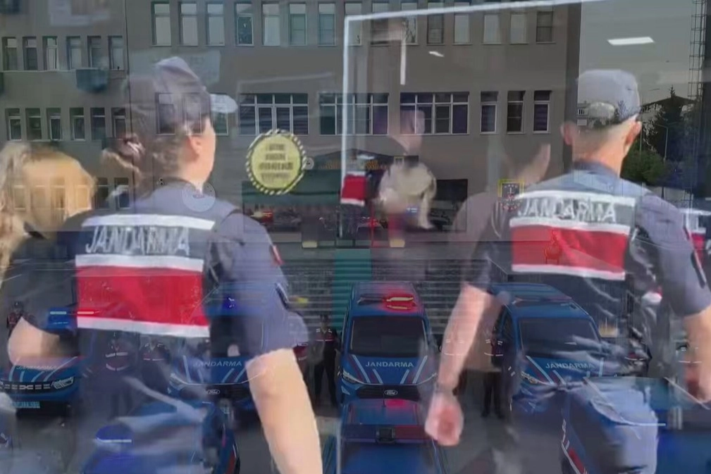 9 ilde 73 'siber' g&ouml;zaltı! 2,3 milyar liralık hesap hareketi tespit edildi