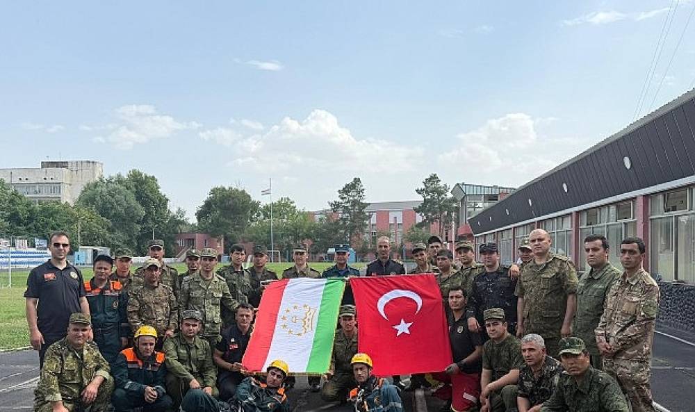 Konya B&uuml;y&uuml;kşehir'den Tacikistan'da Y&uuml;ksek Katlı Yapılara M&uuml;dahale Eğitimi