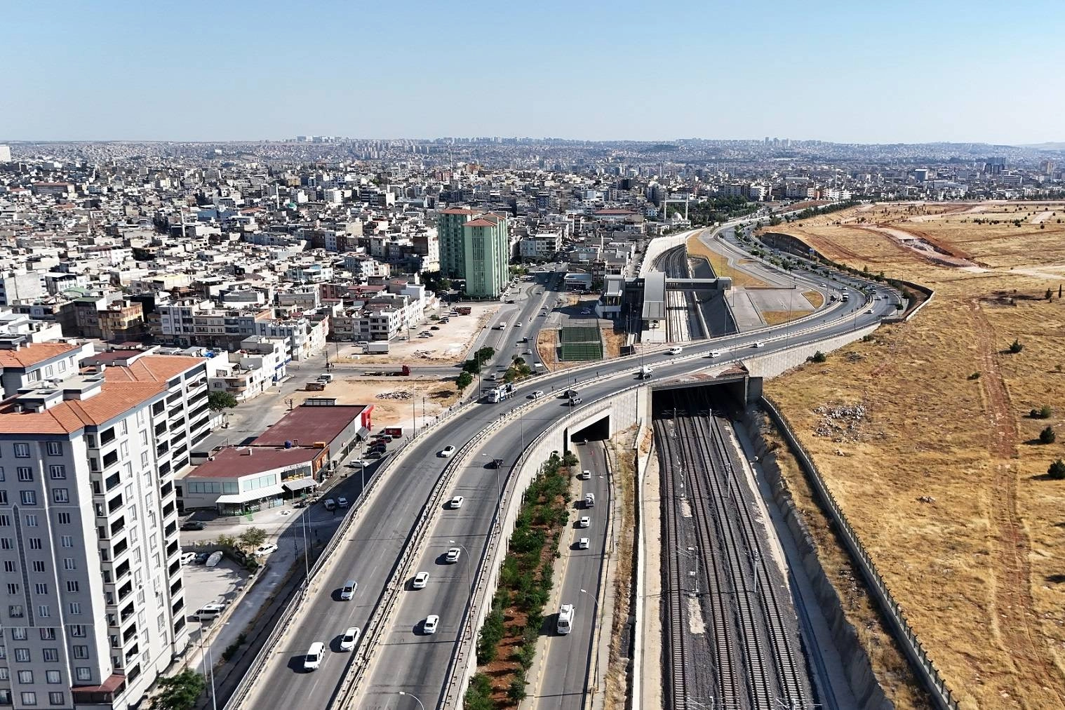 Gaziantep'te asfalt &ccedil;alışmaları tam gaz