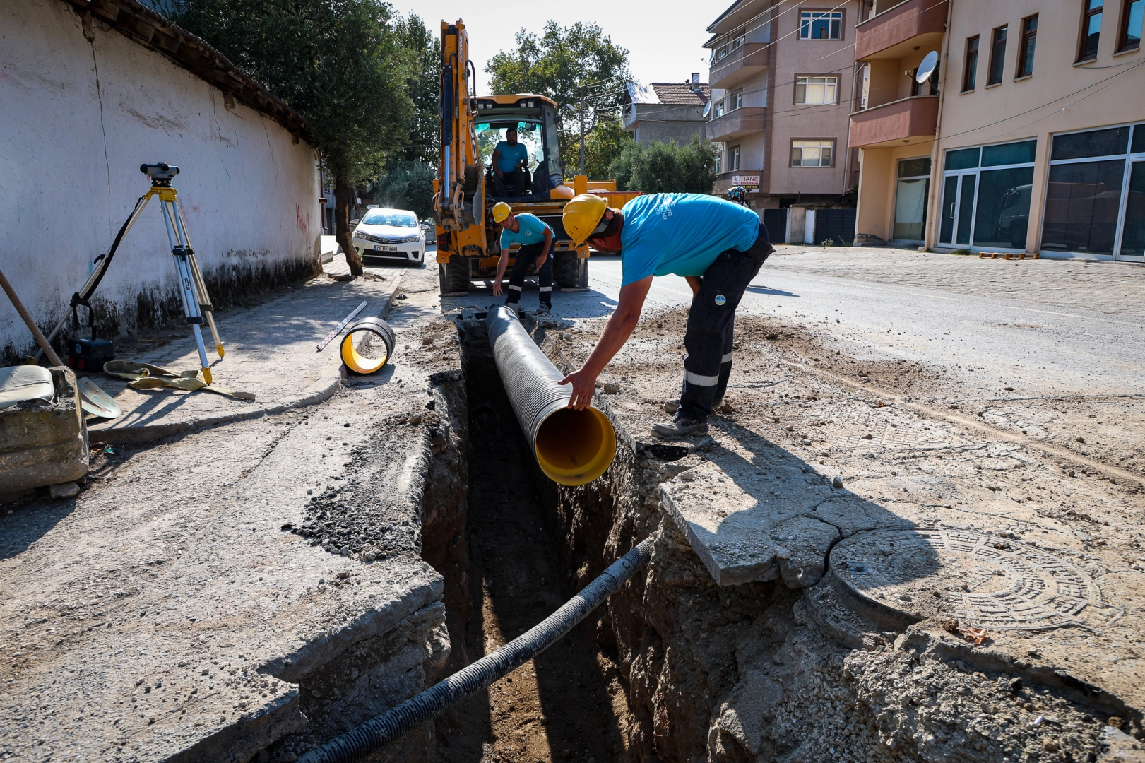 Sakarya'da Ankara Caddesi&rsquo;nin yağmursuyu altyapısı yenileniyor