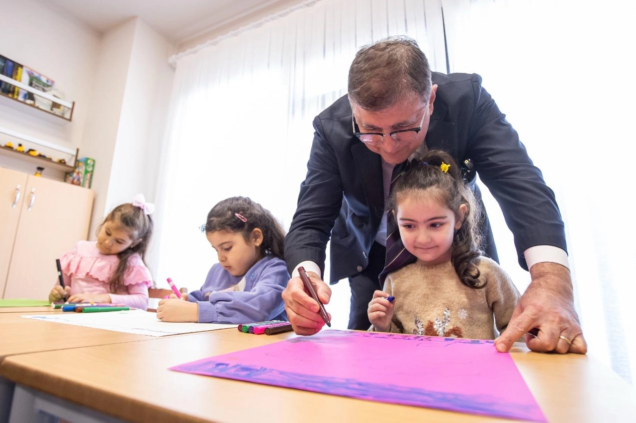 Yuvamız İzmir&rsquo;de &uuml;&ccedil;&uuml;nc&uuml; kez indirim... Aylık &uuml;cret 2 bin 500 TL&rsquo;ye indirildi
