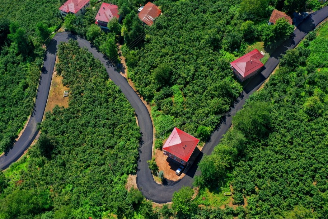 Ordu&rsquo;da turizm yoluna sıcak asfalt