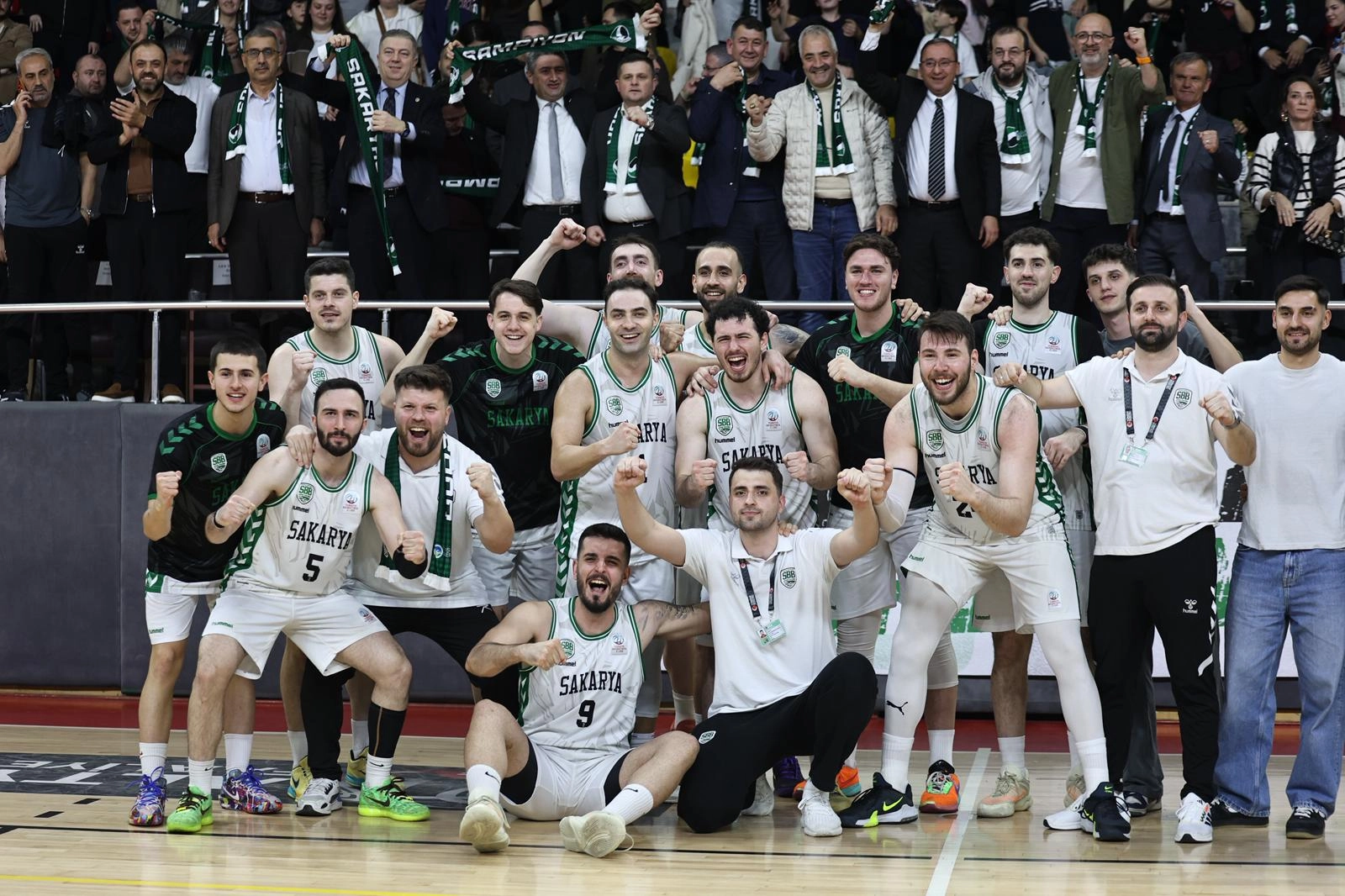 Sakarya B&uuml;y&uuml;kşehir Basketbol Play-Off&rsquo;a galibiyetle başladı