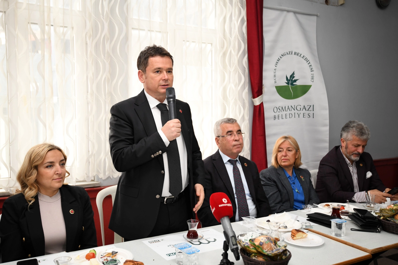 Bursa Osmangazi&rsquo;de Başkan Aydın vatandaşın nabzını tuttu