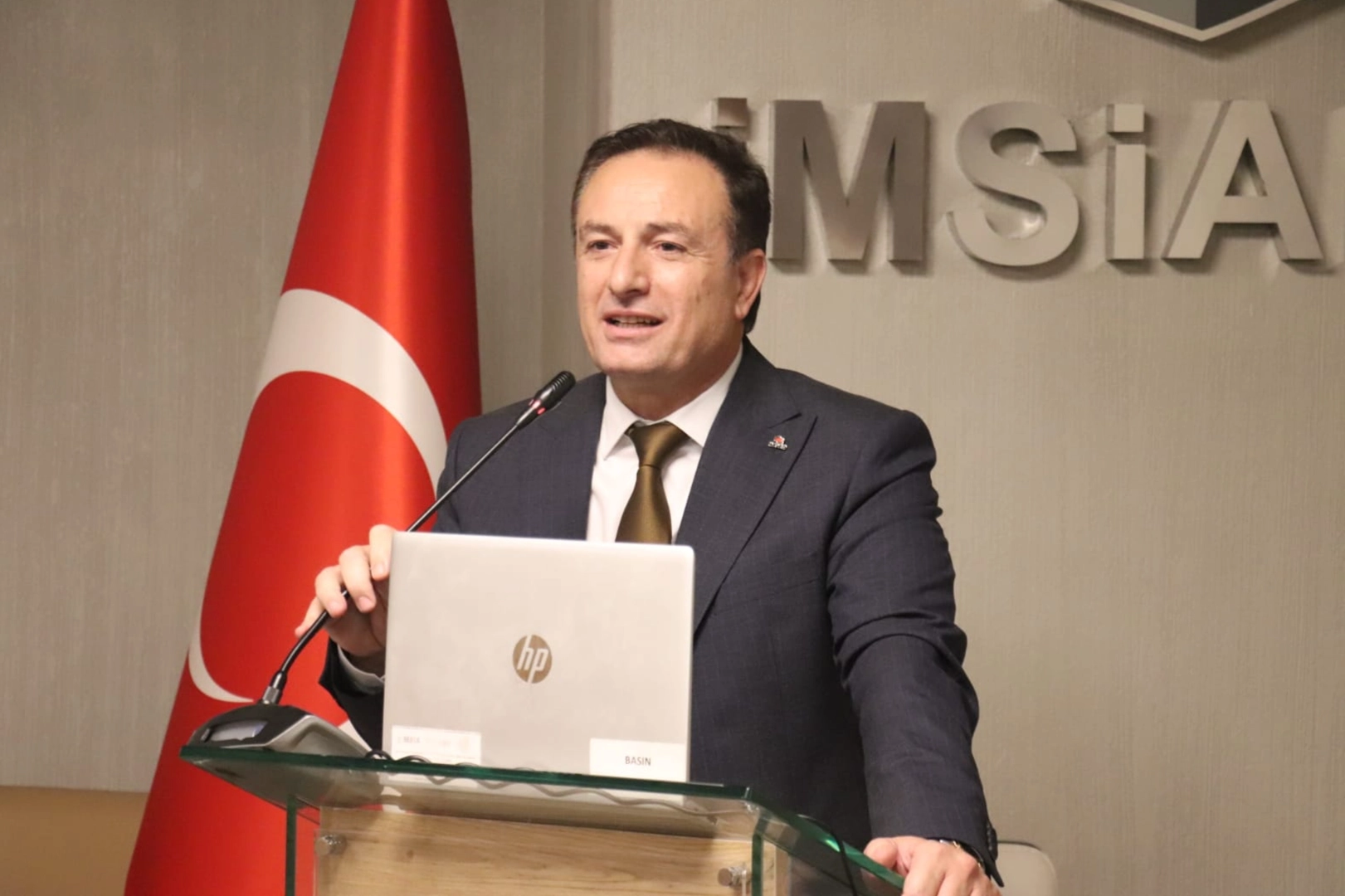 Kentsel d&ouml;n&uuml;ş&uuml;m&uuml;n finansmanı i&ccedil;in &ldquo;BES, DASK&rdquo; &ouml;nerisi