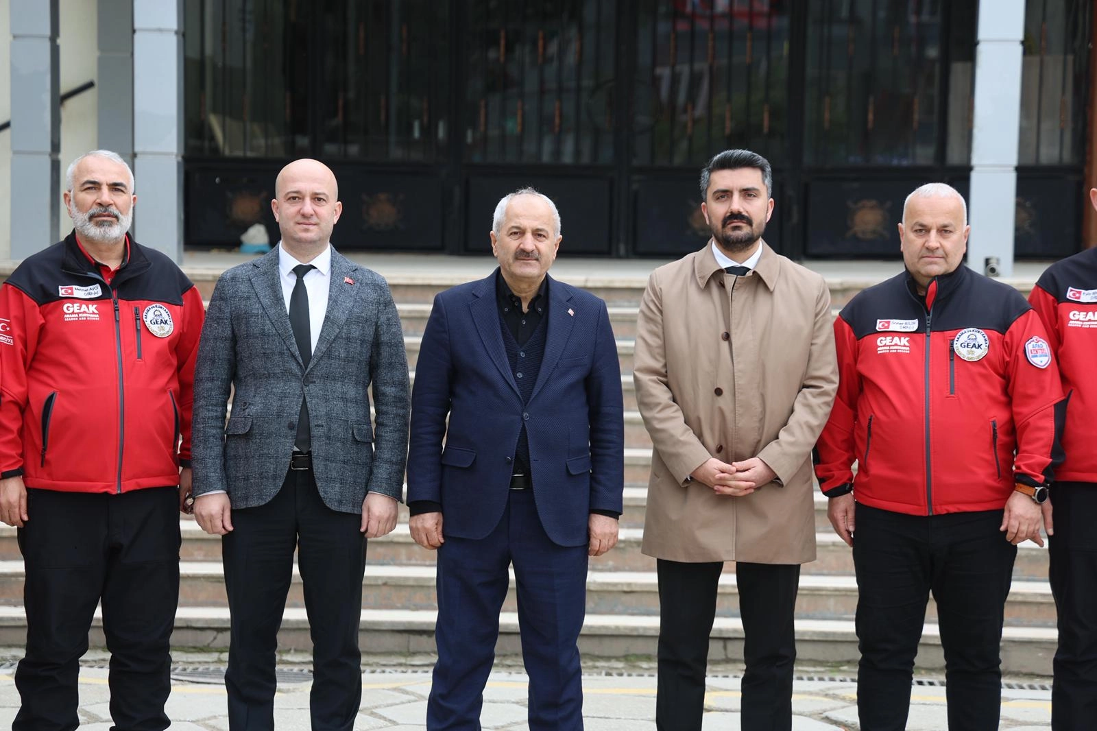 Başkan B&uuml;y&uuml;kg&ouml;z Hatay'da deprem şehitlerini andı