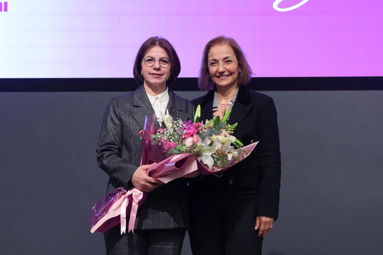 Başkan K&ouml;ymen: G&uuml;venli kent, kadınların korkusuz y&uuml;r&uuml;d&uuml;ğ&uuml; kenttir