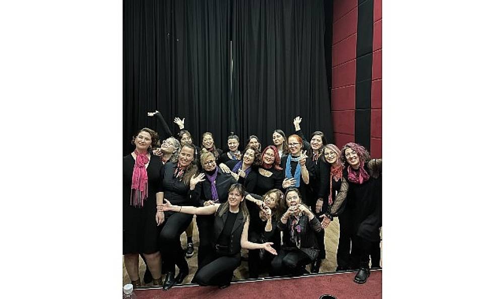 İzmir'de Kadınların Sesi Y&uuml;kseliyor: Sisters Music Chain, 8 Mart'ta İstinye Art Pervasız Sahne'de!