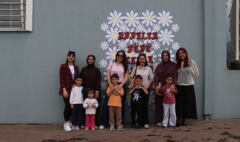 Maltepe'de Aileler &Ccedil;ocuklarıyla Bilimi Deneyimliyor