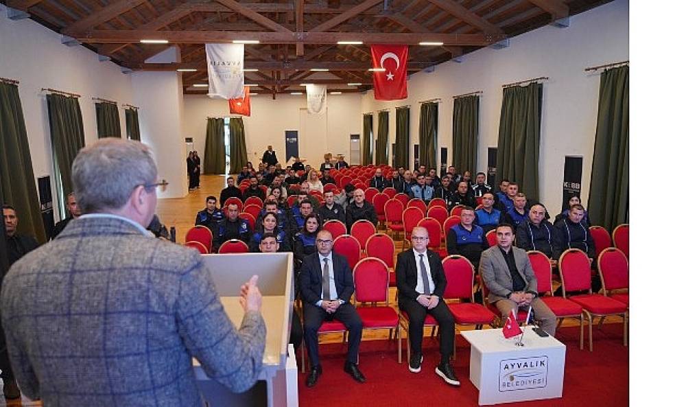 Kıyı Ege Belediyeler Birliği'nin B&ouml;lgesel Eğitimleri Ayvalık'ta Başladı