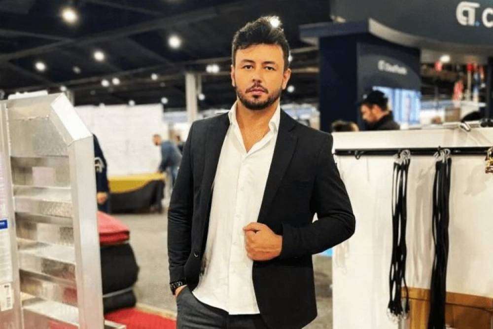 ABD'nin tanıdık T&uuml;rk simalarından Can Harmanşah'a Dominik'te palalı saldırı