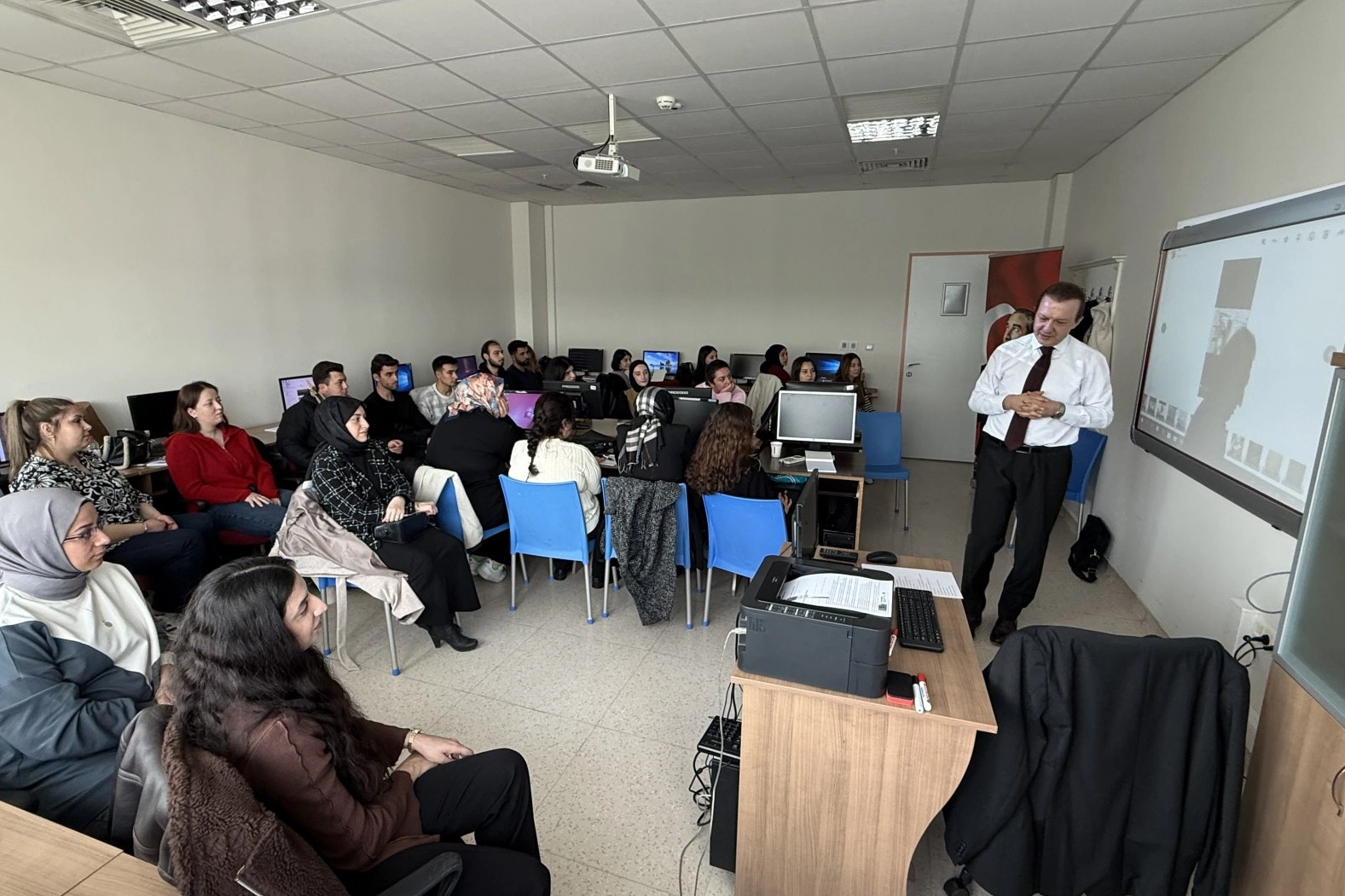 &Ccedil;orum&rsquo;da FARMAHANE projesi ile eczacı kalfası eğitimleri başladı