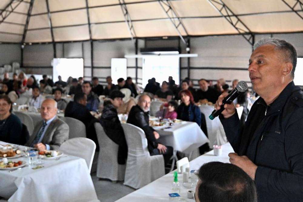 Antalya Muratpaşa'da apartman g&ouml;revlileriyle buluştu