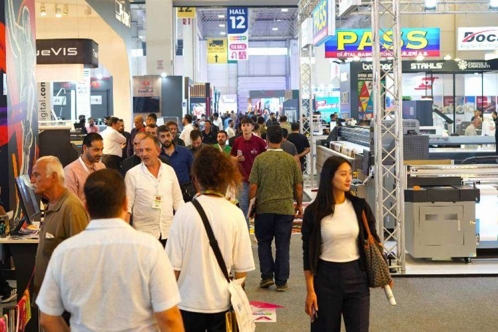 &Ccedil;eyrek asırlık fuar kapılarını yeni tarihlerinde a&ccedil;acak