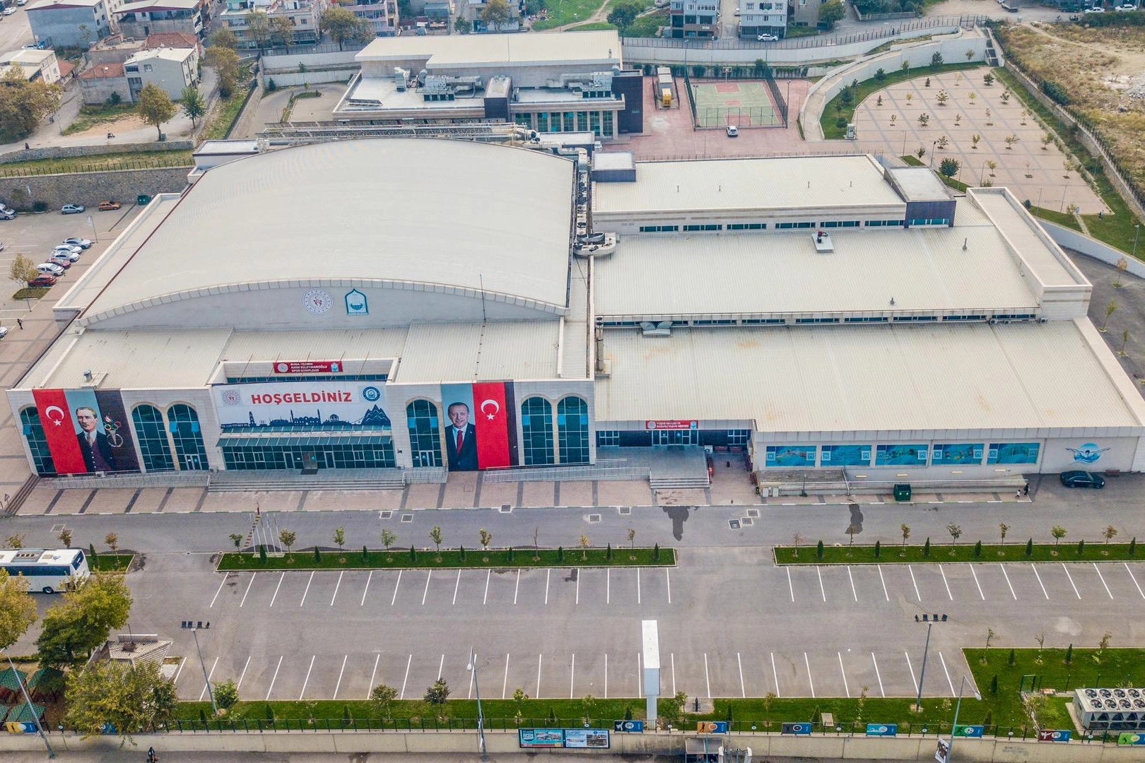 Bursa'da spor kenti kimliğini g&uuml;&ccedil;lendirdi... Yıldırım, 7 yılda 23 spor tesisine kavuştu