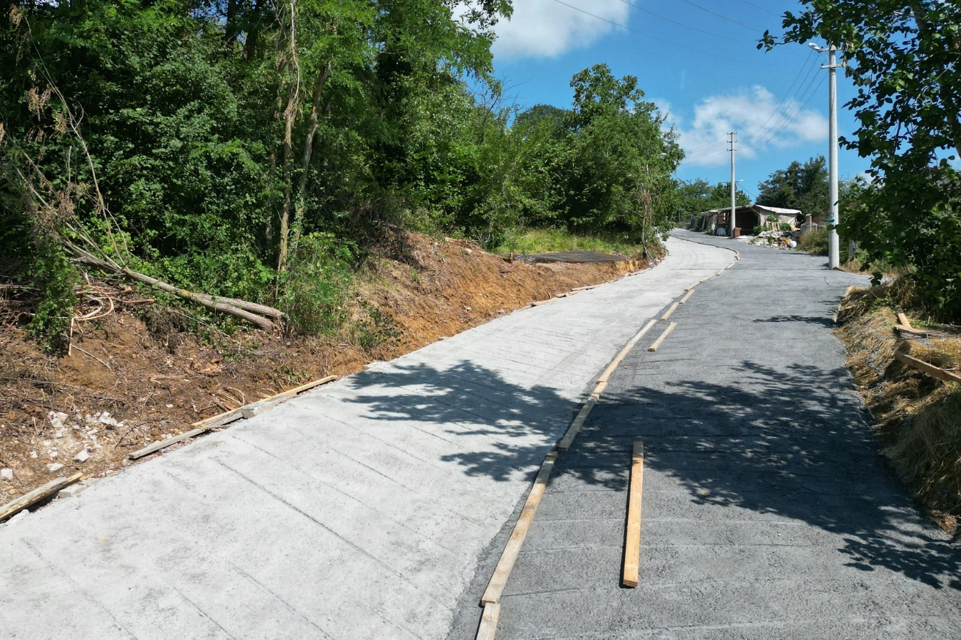 İzmit'ten Akmeşe&rsquo;ye dayanıklı beton yol