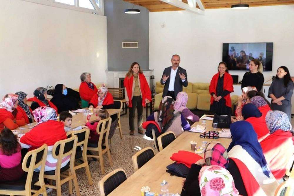 Eskişehir Mihalı&ccedil;&ccedil;ık'ta kadın sağlığı eğitimleri tamamlandı