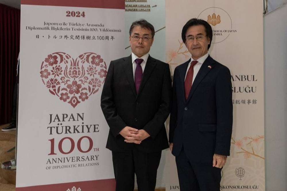 &Uuml;nl&uuml; y&ouml;netmen Shinya Kawatsura T&uuml;rkiye&rsquo;de