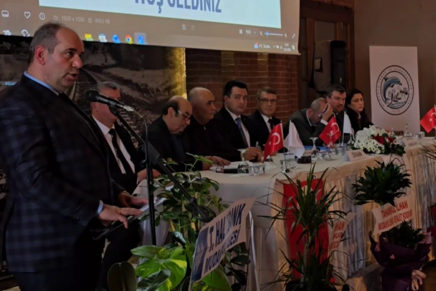 Mudanya esnafından Abdulazizoğlu'na g&uuml;ven oyu