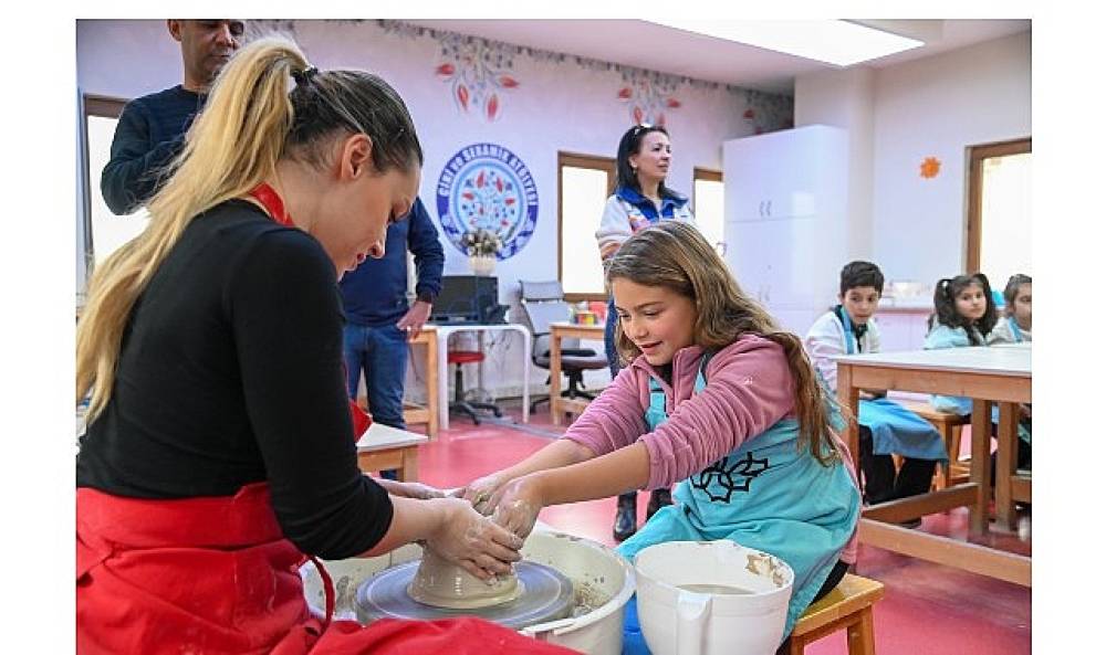 Sel&ccedil;uklu Belediyesi Sanat ve Tasarım At&ouml;lyesi Erasmus+ &ldquo;SEN GAMES" ile Uluslararası Buluşmaya Ev Sahipliği Yaptı
