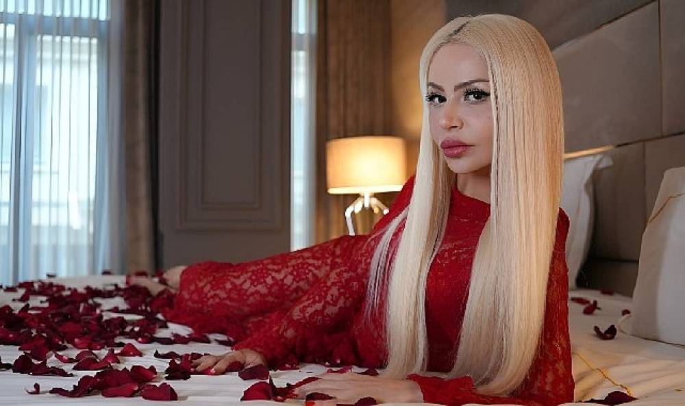 G&uuml;l G&ouml;k&ccedil;e Korkmaz, m&uuml;ziğin 'Multitasking Kızı' olma yolunda