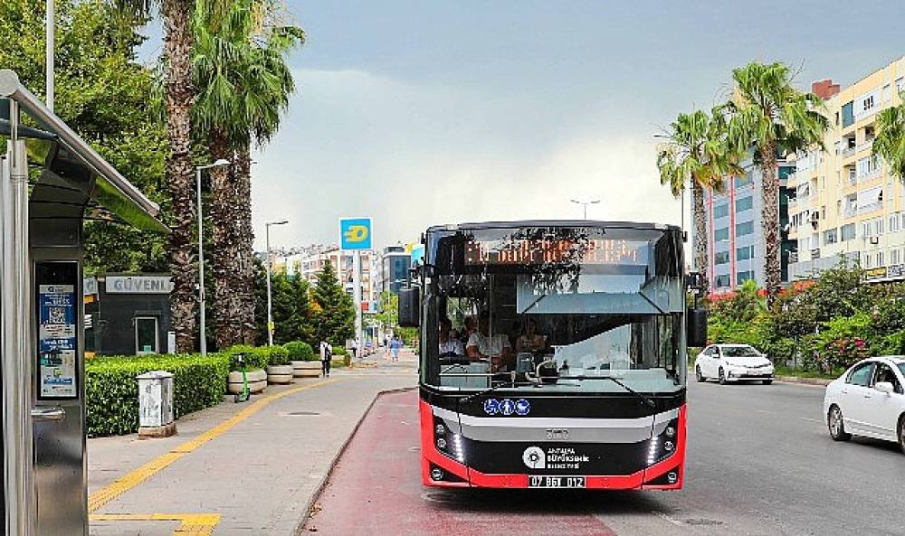 15 Temmuz'da ulaşım &uuml;cretsiz