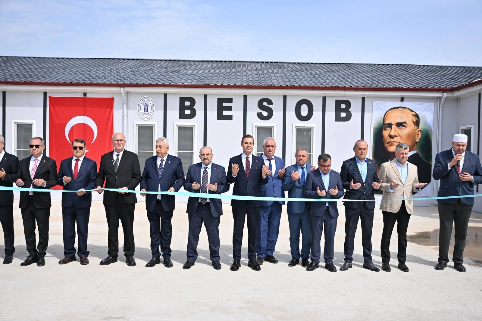 Balıkesir&rsquo;de esnaf dayanışması b&uuml;y&uuml;yor