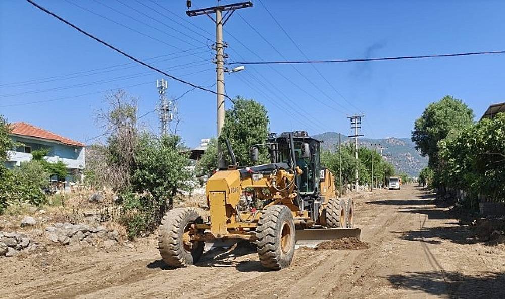 Başkan &Ccedil;er&ccedil;ioğlu'ndan Aydın'ın D&ouml;rt Bir Yanında Eş Zamanlı Ulaşım &Ccedil;alışması
