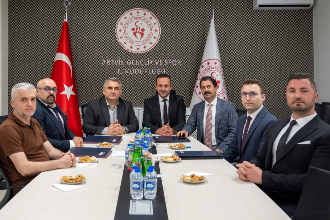 Artvin'de 'Aktif Yaş Alma ve Su Cimnastiği Projesi' hayata ge&ccedil;irildi