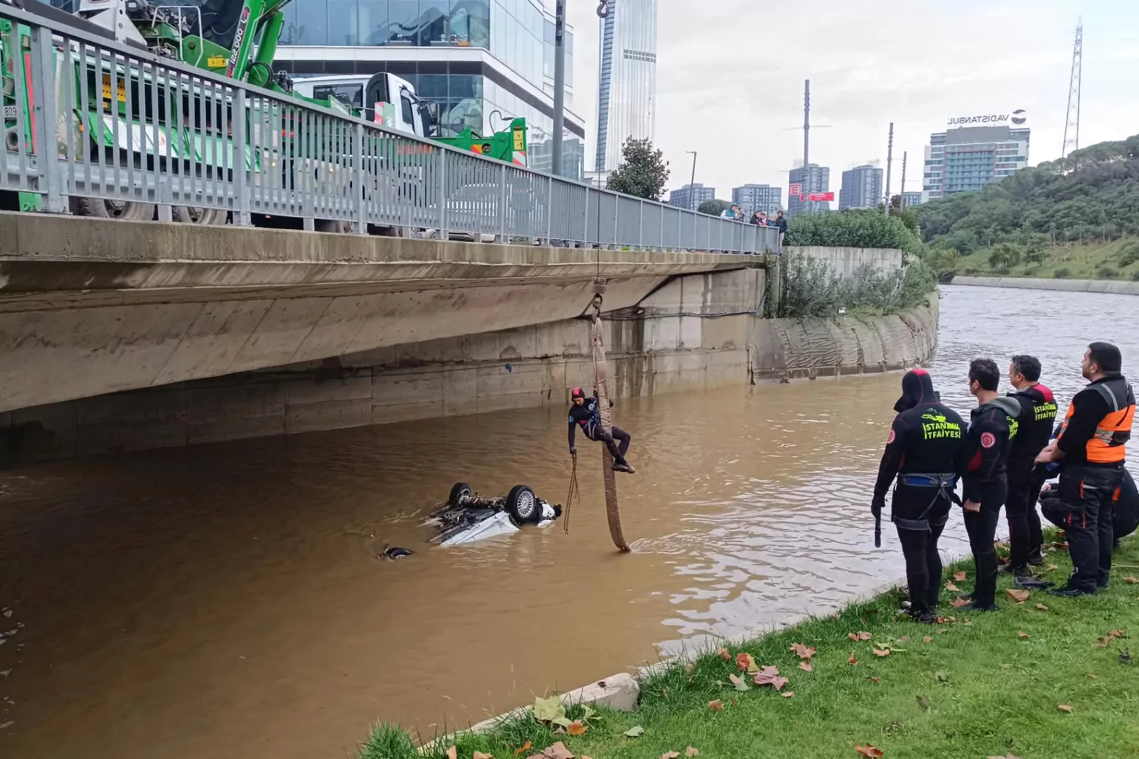İstanbul&rsquo;u sel mi vurdu, betonlaşma mı?