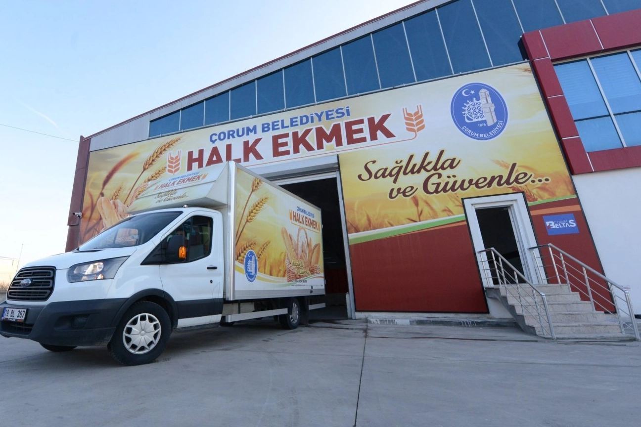 &Ccedil;orum&rsquo;da Halk Ekmek&rsquo;ten uygun fiyatlı ramazan pidesi