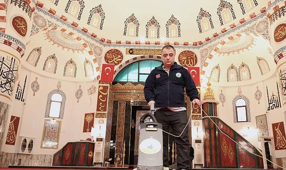 Osmangazi'de Camiler Ramazan'a &Ouml;zenle Hazırlandı