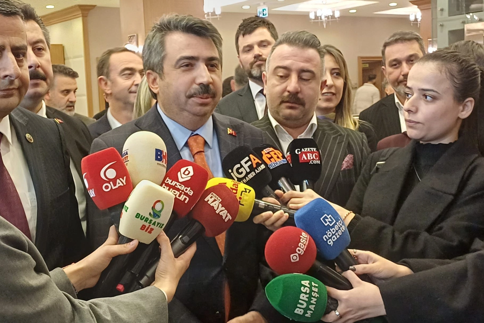 Başkanı Yılmaz&rsquo;dan Bursa y&ouml;netimine eleştiri: Kaynaklar verimsiz kullanılıyor