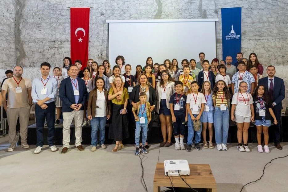 İzmirli &ccedil;ocuklar, iklim krizine karşı buluştu