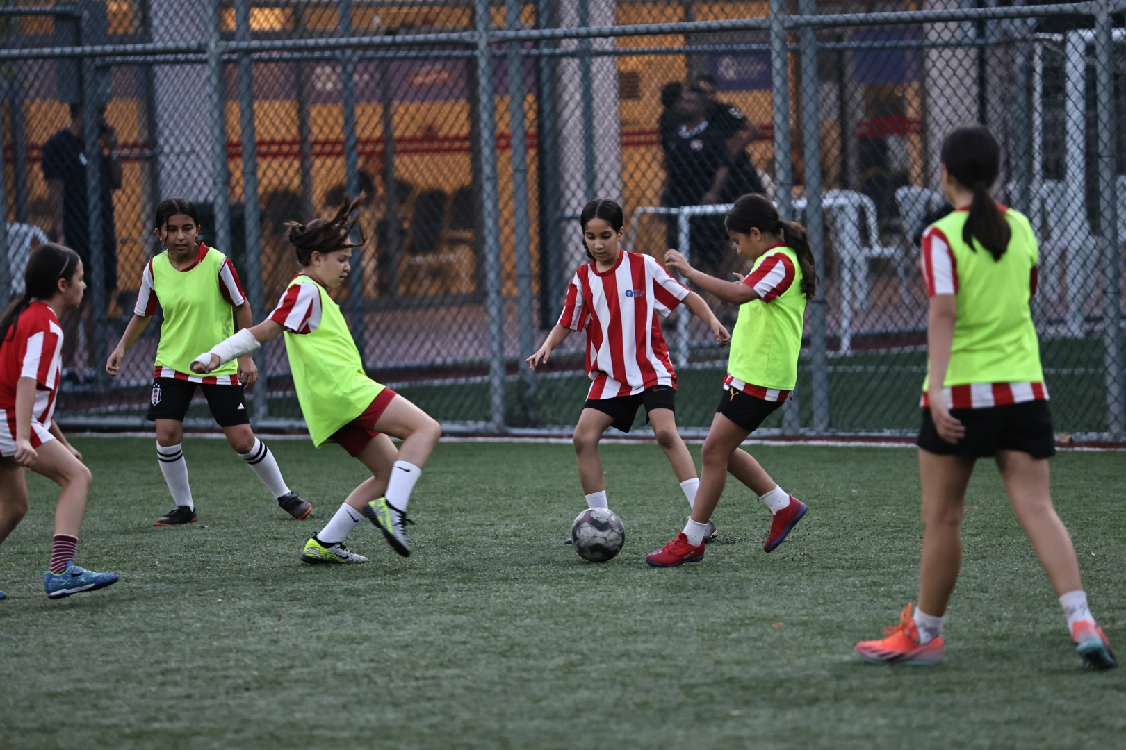Futbol Akademisi&rsquo;nde yaz d&ouml;nemi