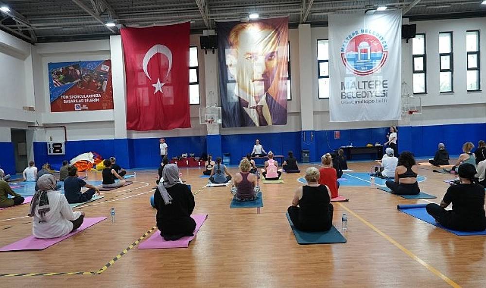 Maltepeli Kadınlara &Uuml;cretsiz Yoga Desteği