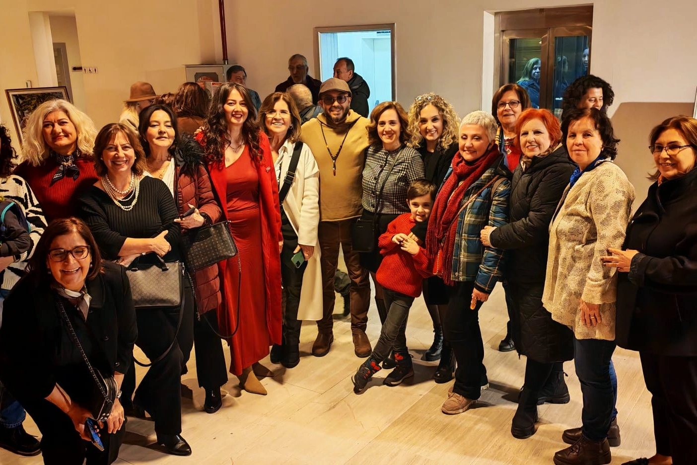 İstanbul Bakırk&ouml;y&rsquo;de kursiyerlerden karma resim sergisi