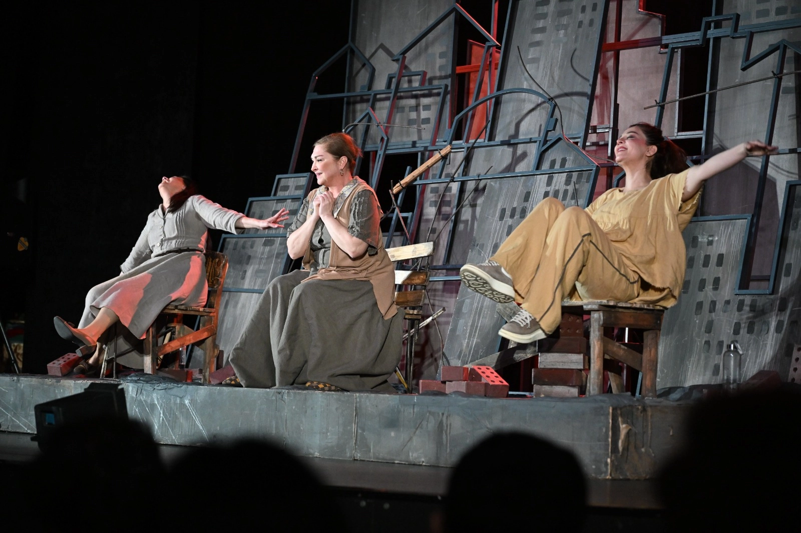 2. Uluslararası Mesir Tiyatro Festivali&rsquo;nde duygu dolu performans