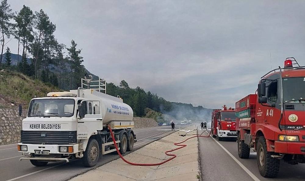 Kemer'de ara&ccedil; yangını 