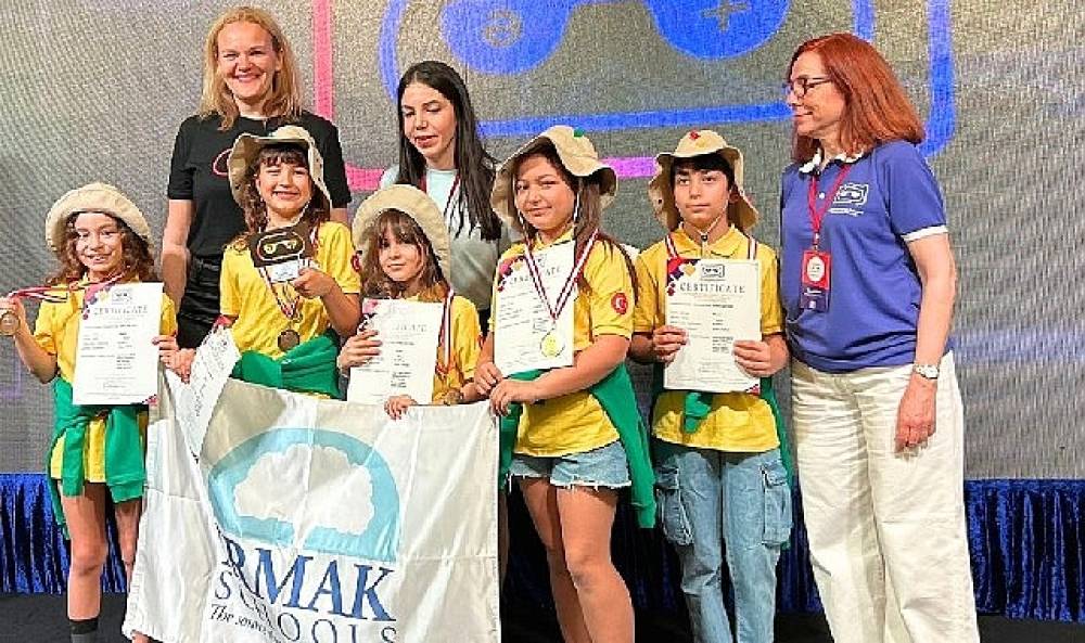Irmak Okulları, Robotex T&uuml;rkiye Şampiyonası'nda 3 T&uuml;rkiye Birinciliği Kazandı