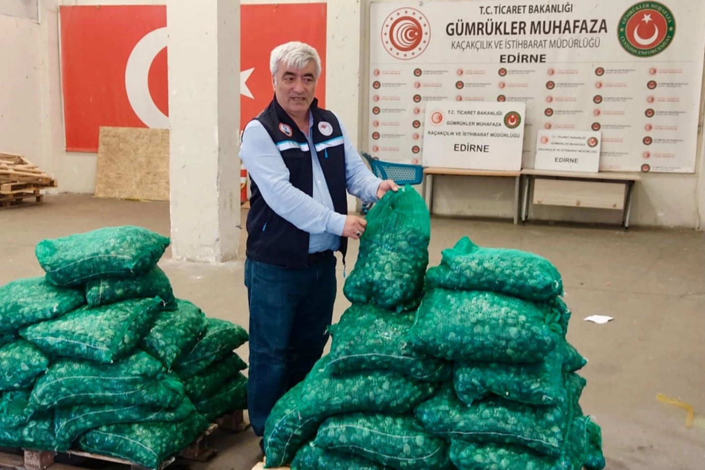 Kapıkule&rsquo;de midye, Sabiha G&ouml;k&ccedil;en&rsquo;de tıbbi s&uuml;l&uuml;k operasyonu: 1,5 milyon TL'lik ceza