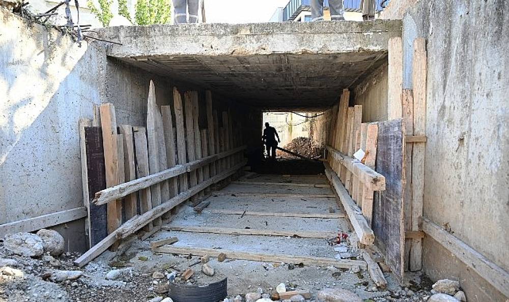 Kemer'de altyapı &ccedil;alışmaları 