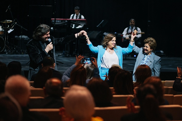 Ahmet Şafak&rsquo;tan Bak&uuml;&rsquo;de duygu y&uuml;kl&uuml; konser
