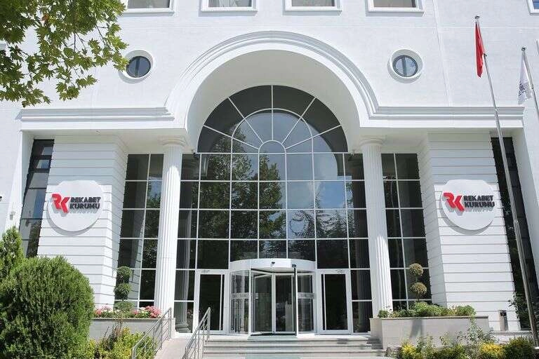 Rekabet Kurulu&rsquo;ndan Hobi Kozmetik&rsquo;e soruşturma