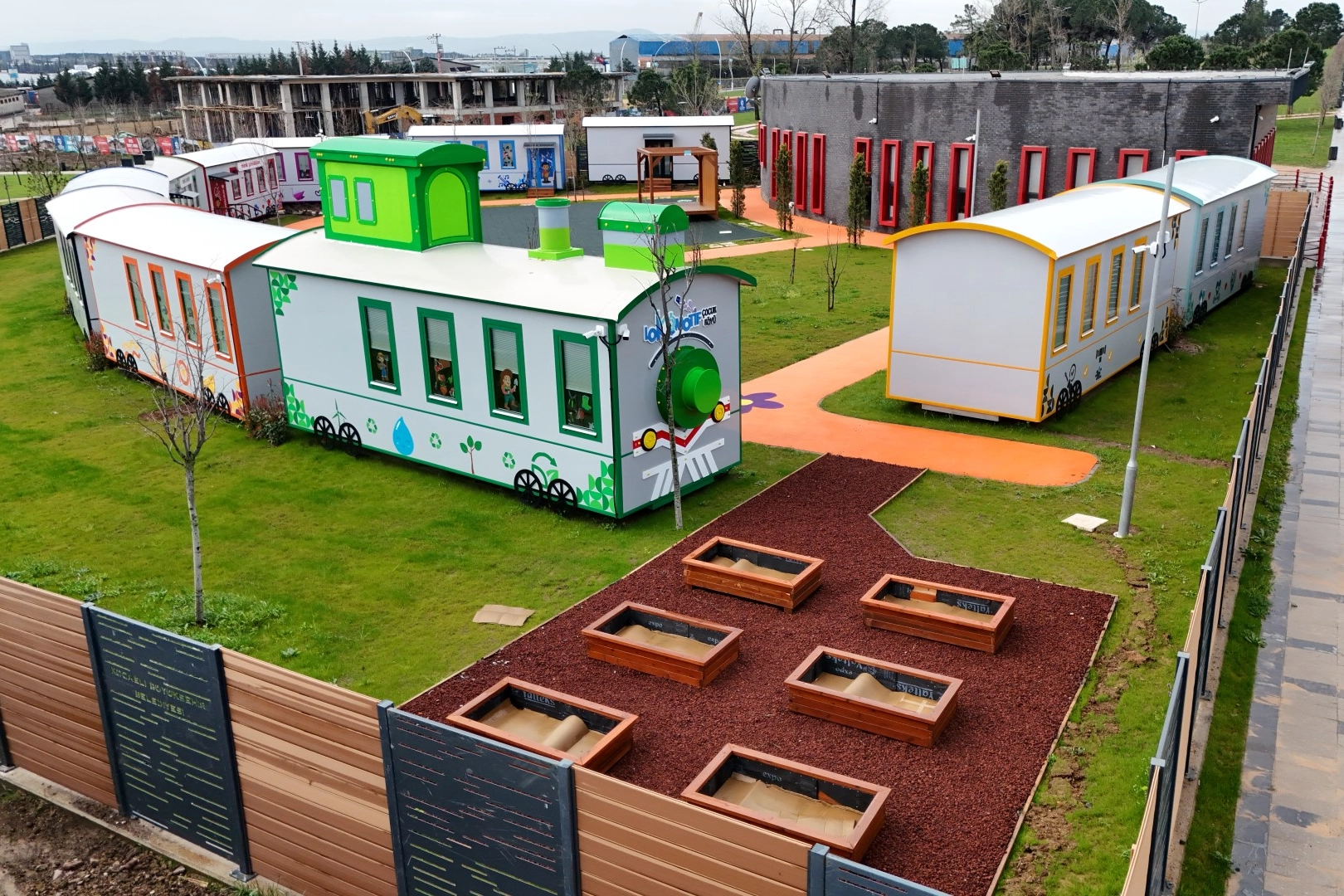 Kocaeli Gebze Lokomotif &Ccedil;ocuk K&ouml;y&uuml; hizmete giriyor