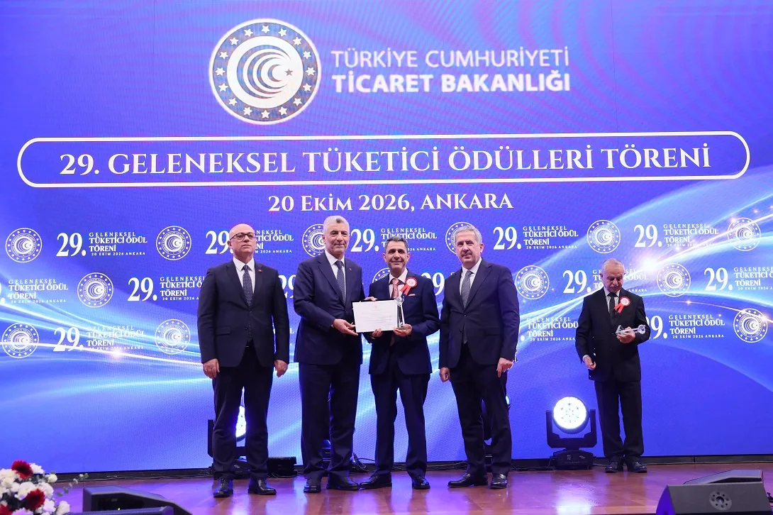 Mehmet &Ccedil;etinkaya'ya anlamlı &ouml;d&uuml;l