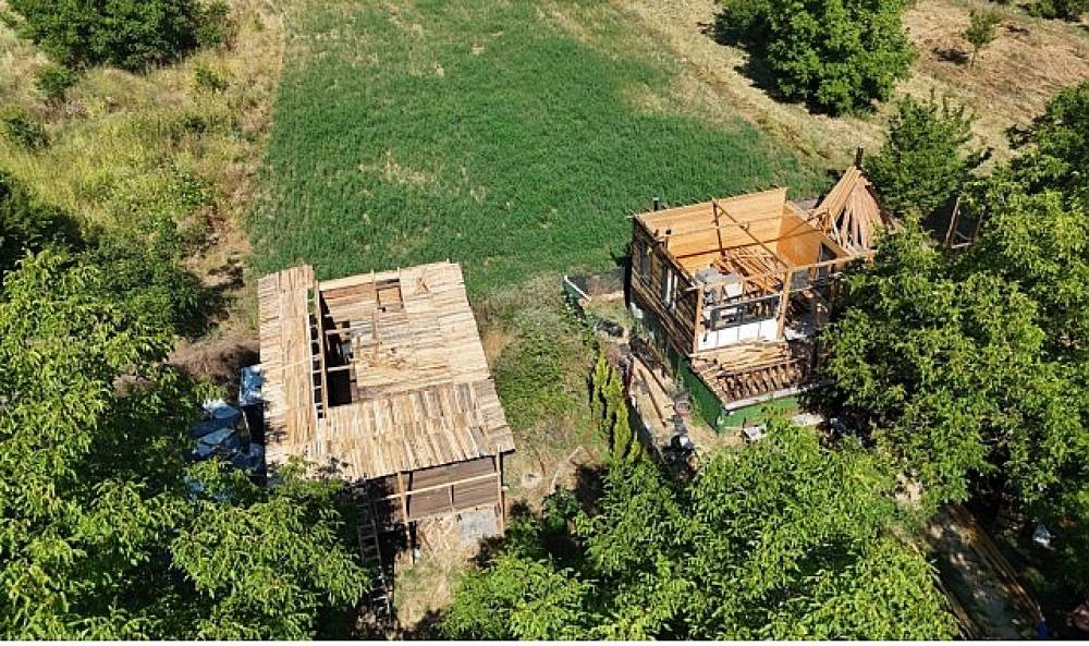İneg&ouml;l Belediyesi'nden &Ccedil;itli'de 16 Ka&ccedil;ak Yapıya M&uuml;dahale