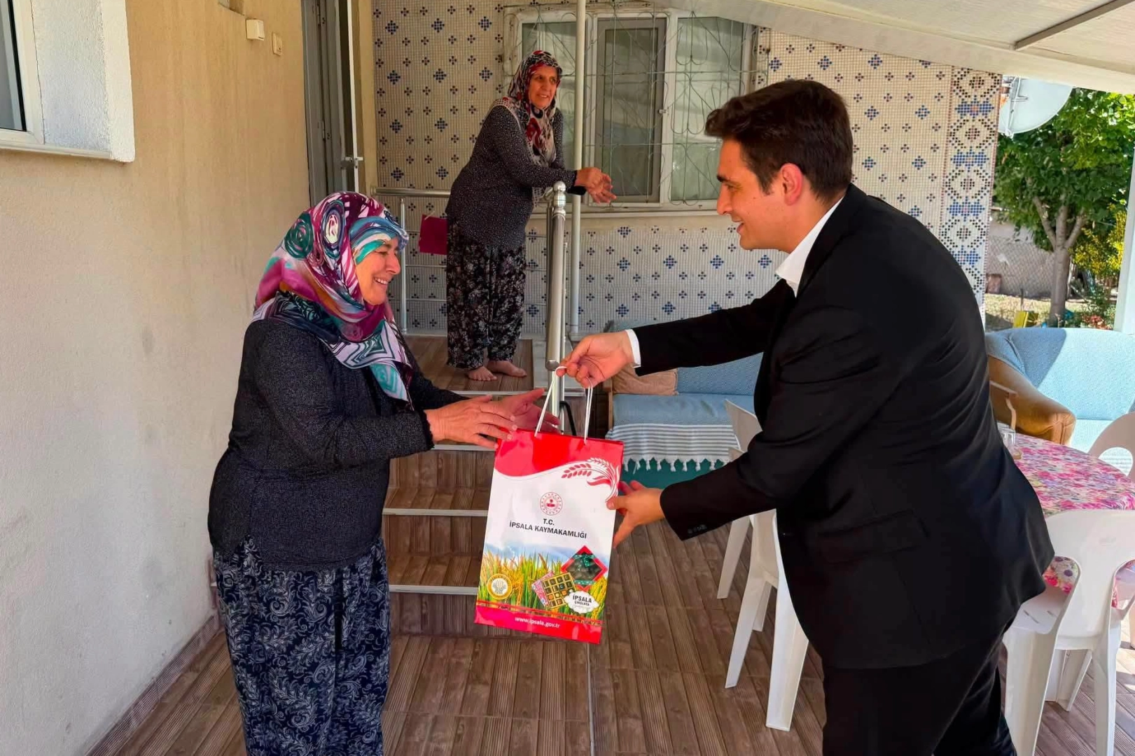 Kaymakam G&uuml;zel'den İbriktepe&rsquo;de şehit aileleri ve gazilere ziyaret